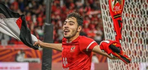 إعلان غياب أكرم توفيق لاعب الأهلي عن مواجهة فاركو